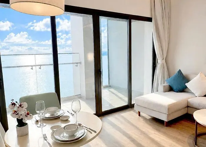 A La Carte - High Floor Ha Long